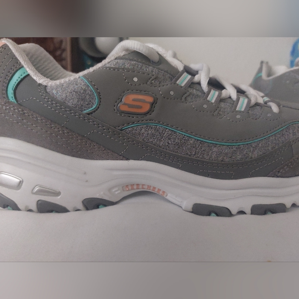 Skechers Gray and White Sneakers